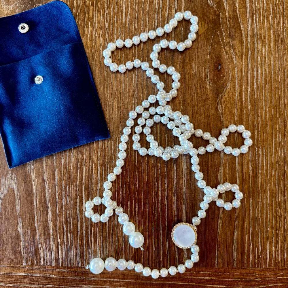 NWOT string of faux pearls belt